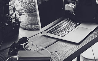 中国队蛙泳调整不够理想，中国蛙泳冠军是谁