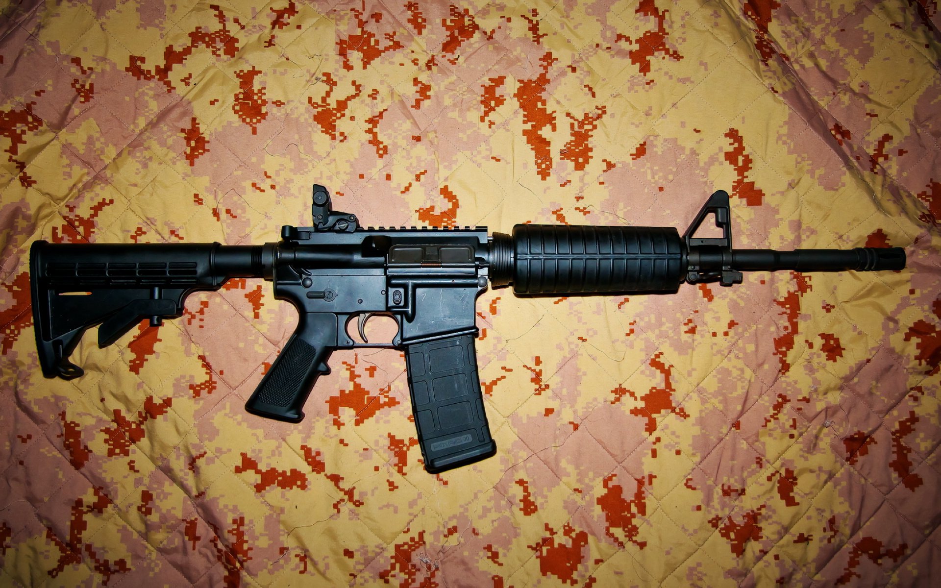 张伟丽拳击训练强度提升冲击排名,拳击张伟丽师傅