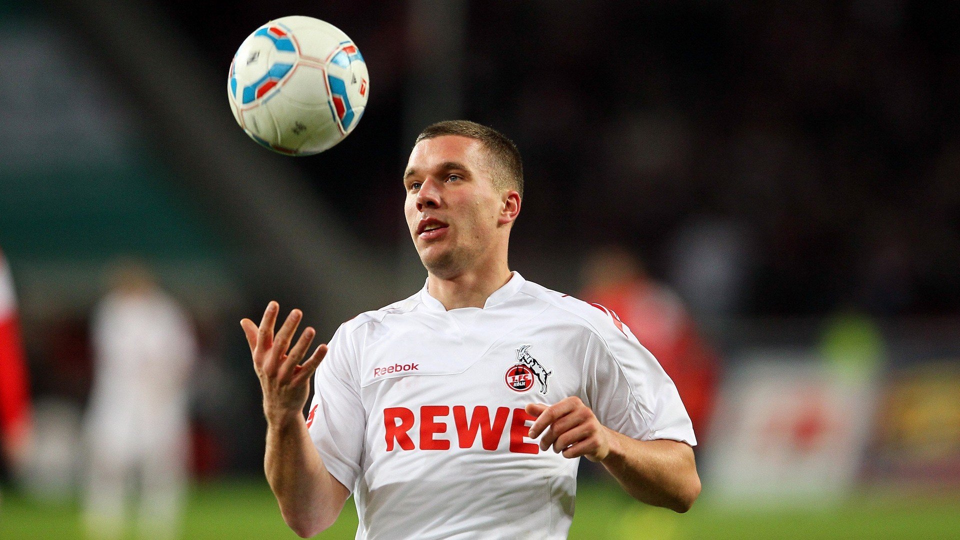 马克·阿特金森：南非队的速度先锋，场上无可匹敌的边锋威胁，阿特金森和麦克里兰